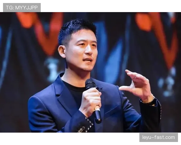 蔡赟退役后还在坚持每天五点起床练球？这自律也太狠了